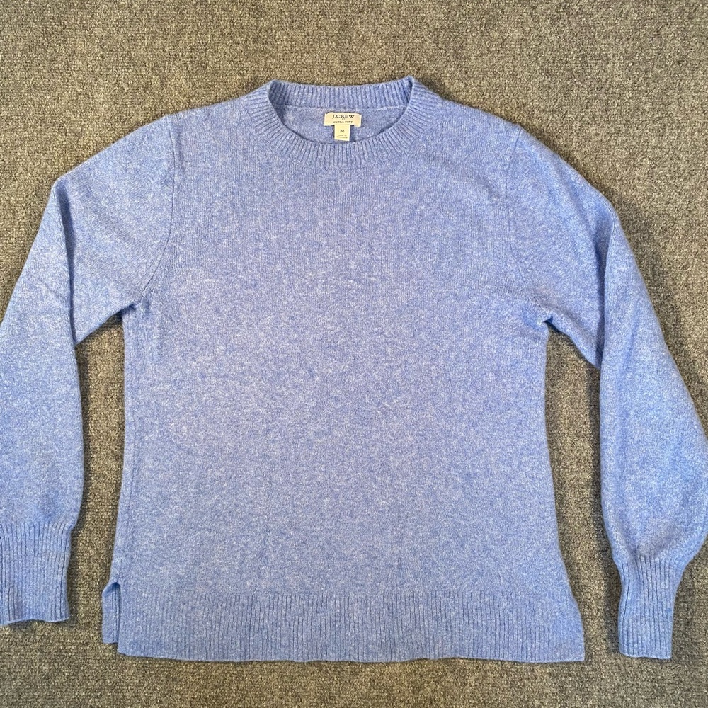 J. Crew Light Blue Extra Soft Crewneck Sweater Minimalist Cozy womens sz M - Picture 1 of 8